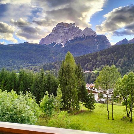 Deliziosa Mansarda Con Vista Dolomiti Apartment Сан Вито ди Кадоре Екстериор снимка