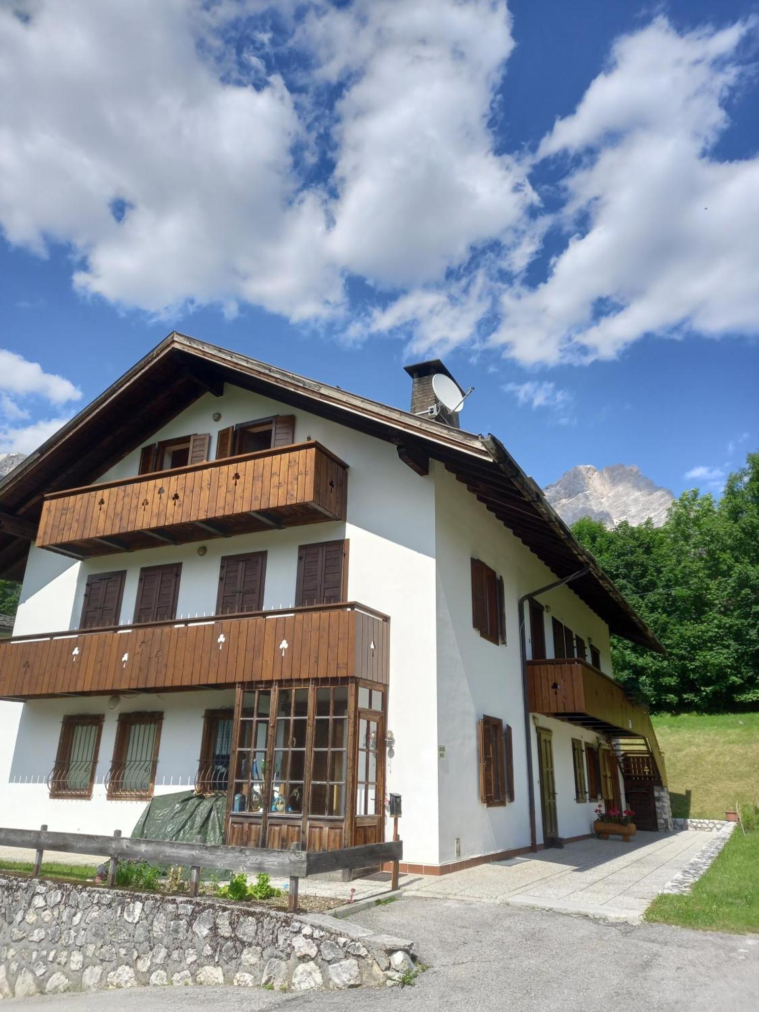 Deliziosa Mansarda Con Vista Dolomiti Apartment Сан Вито ди Кадоре Екстериор снимка