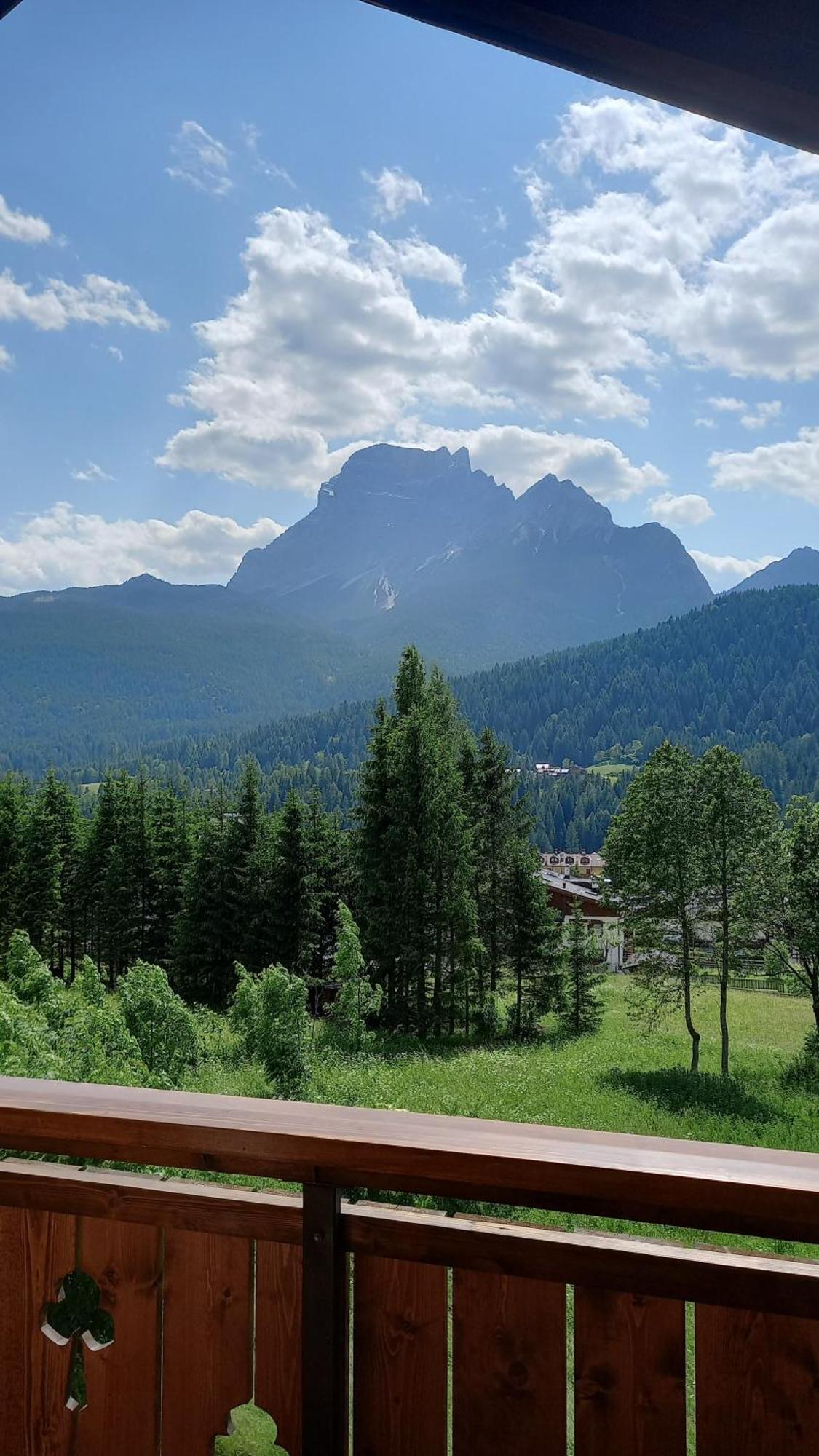 Deliziosa Mansarda Con Vista Dolomiti Apartment Сан Вито ди Кадоре Екстериор снимка